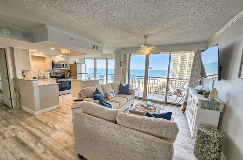 Oceanview condo in Brighton, 1504 - full access